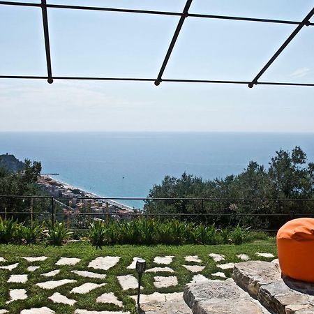 Casa Vacanze A Lea L'Ua Finale Ligure Extérieur photo